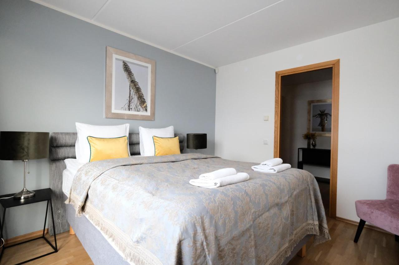 Tallinn City Apartments Roosikrantsi Exterior photo